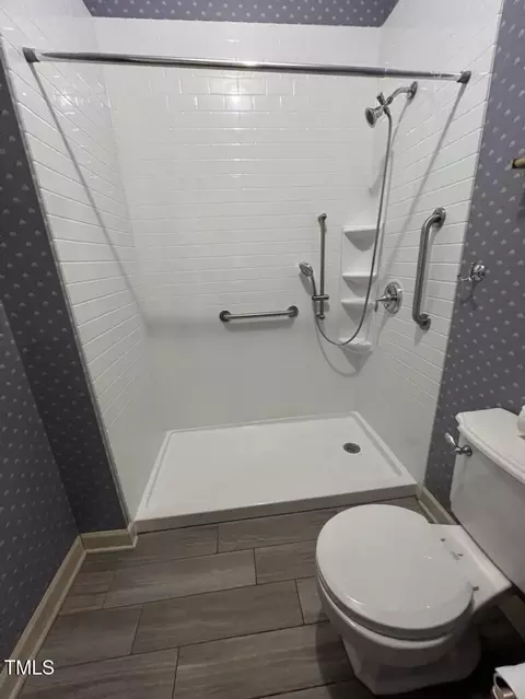 Bath - 101 Danforth Dr, Cary, NC 27511 photo 2 of 3