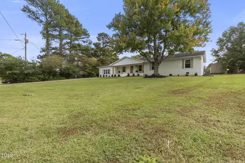 317 Edgewater Dr, Broadway, NC 27505 photo 12