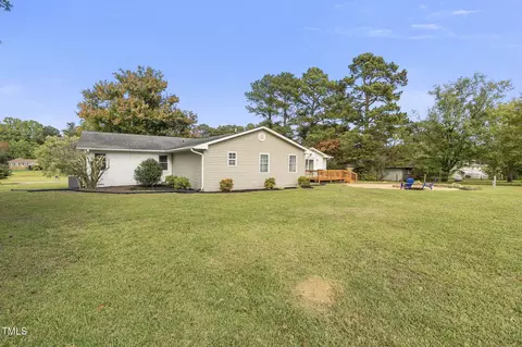 317 Edgewater Dr, Broadway, NC 27505 photo 19