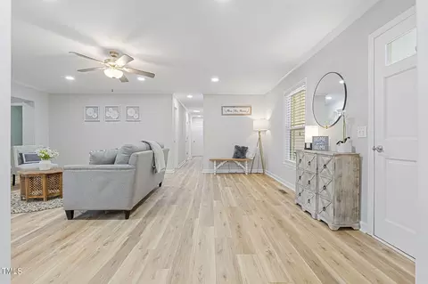 317 Edgewater Dr, Broadway, NC 27505 photo 27