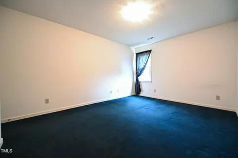 Bedroom - 313 William Dr, Benson, NC 27504 photo 9 of 10