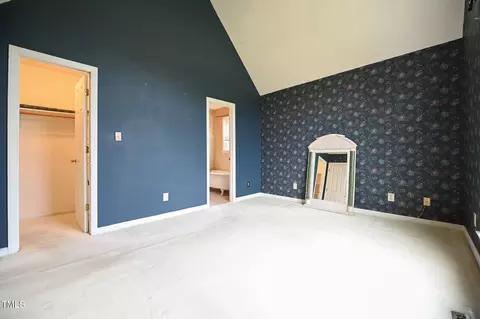 Bedroom - 313 William Dr, Benson, NC 27504 photo 3 of 10