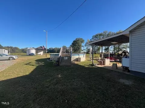 Exterior - 283 Pump Station Rd, Erwin, NC 28339 photo 3 of 6