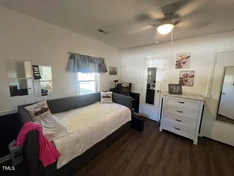 Bedroom - 283 Pump Station Rd, Erwin, NC 28339 photo 2 of 5