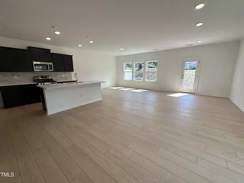 4109 Bryson Dr #98, Durham, NC 27703 photo 3