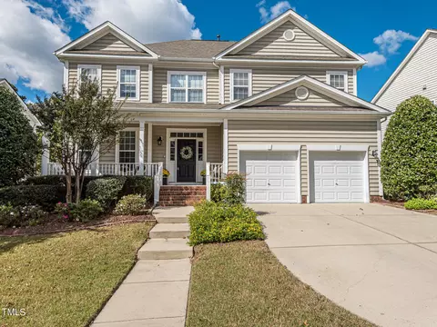 320 Middleham Dr, Rolesville, NC 27571