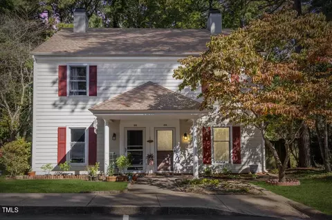 100 Drumbuie Pl, Garner, NC 27529