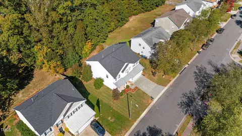 404 Ashburn Ln, Durham, NC 27703 photo 22