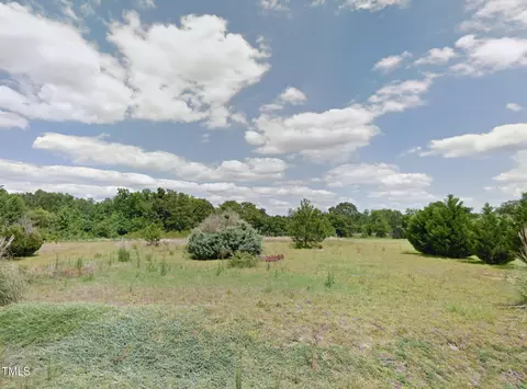 00 Edge Grove Cir, Saint Pauls, NC 28384