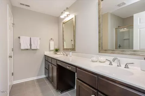 Bath - 1629 Main Divide Dr, Wake Forest, NC 27587 photo 2 of 4