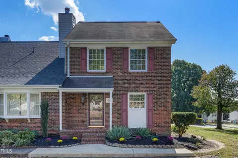 2202 Huntington Rd UNIT G6, Burlington, NC 27215