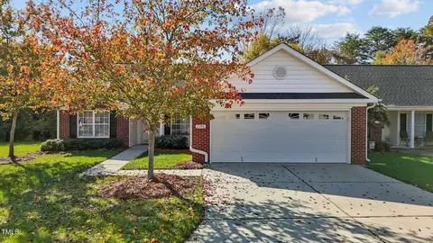 2306 Sweetbay Cir, Burlington, NC 27215
