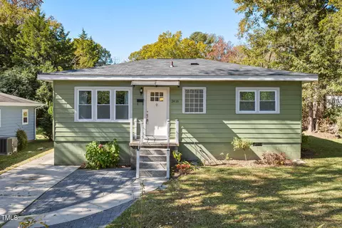 2416 Anacosta St, Durham, NC 27707