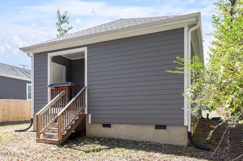 3704 Guess Rd, Durham, NC 27705 photo 6