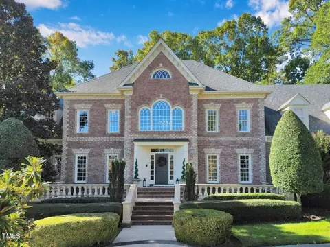 2320 Wakefield Plantation Dr, Raleigh, NC 27614