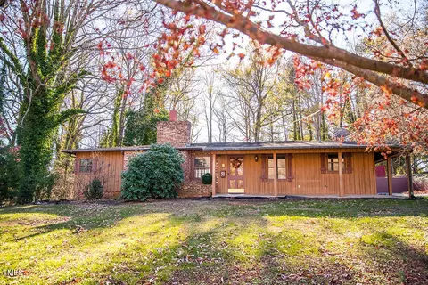 513 Clayton Ave, Roxboro, NC 27573