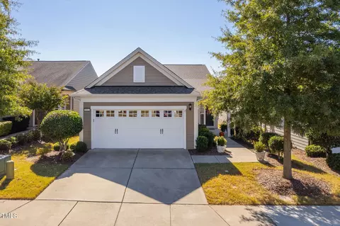 1112 Hines Forest Dr, Durham, NC 27703