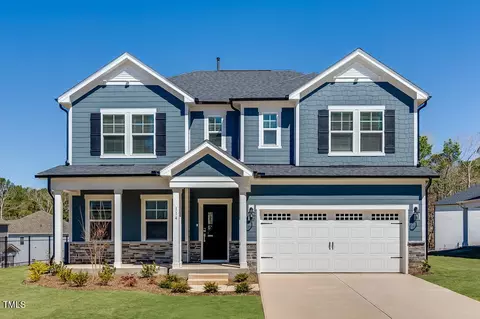 114 Hickory Grove Dr, Sanford, NC 27330