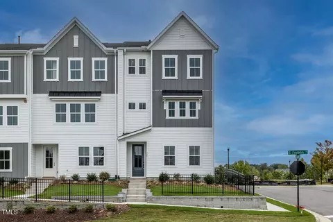 720 Icarus Ln, Wake Forest, NC 27587