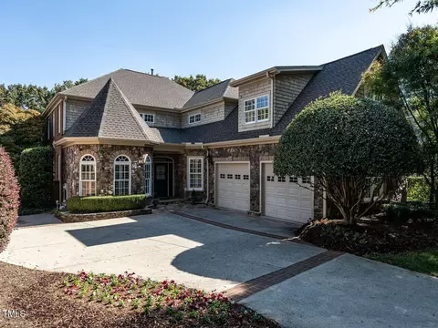 8808 Mariner Dr, Raleigh, NC 27615