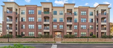 700 Finsbury St #200, Durham, NC 27703