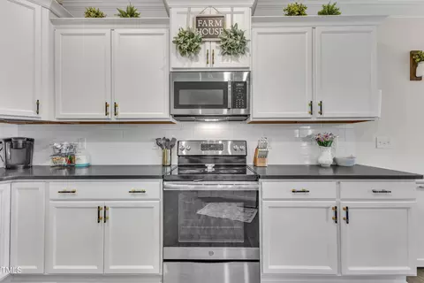 Kitchen - 8320 Cannon Grove Dr, Willow Spring, NC 27592 photo 2 of 3