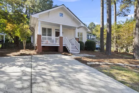 325 Pine Nut Ln, Apex, NC 27502 photo 3