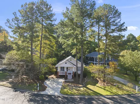 325 Pine Nut Ln, Apex, NC 27502 photo 2