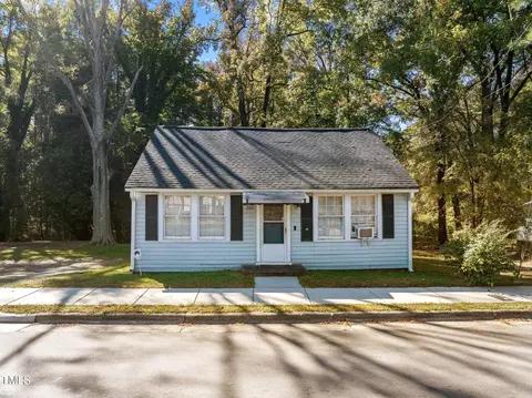 700 Berwyn Ave, Durham, NC 27704