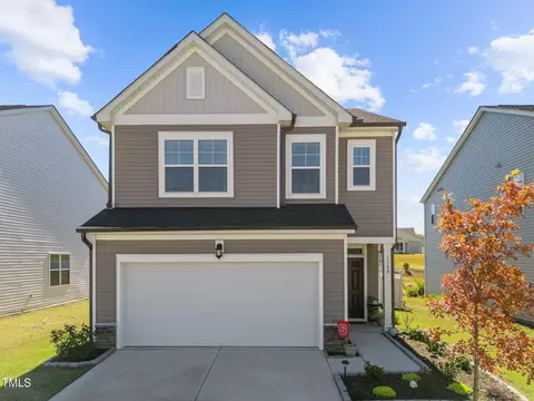 1148 Matterhorn Dr, Fuquay Varina, NC 27526