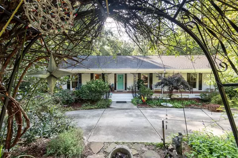 3201 Queens Rd, Raleigh, NC 27612