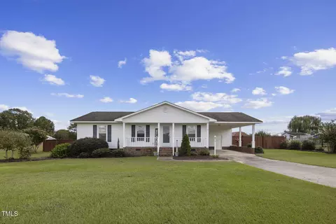 1117 Denning Rd, Benson, NC 27504