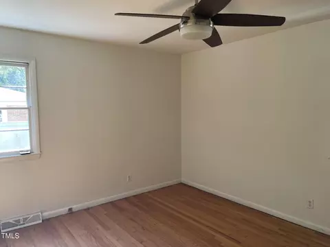 5105 Stanley Rd, Durham, NC 27704 photo 12