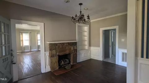 223 Willowood Dr, Henderson, NC 27536 photo 6
