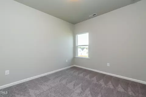 Bedroom - 240 Bruce Dr, Dunn, NC 28334 photo 4 of 5