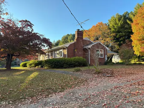 3817 W Ten Rd, Efland, NC 27243