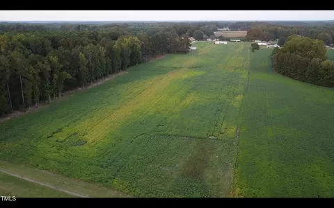 124 T Model Jones Rd, Castalia, NC 27816