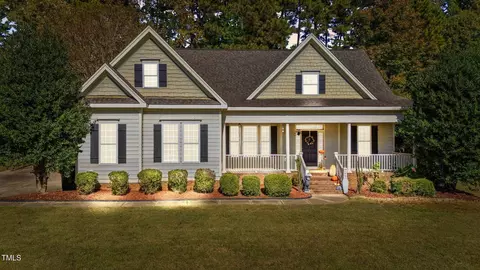 1608 Kristiwood Ct, Willow Spring, NC 27592