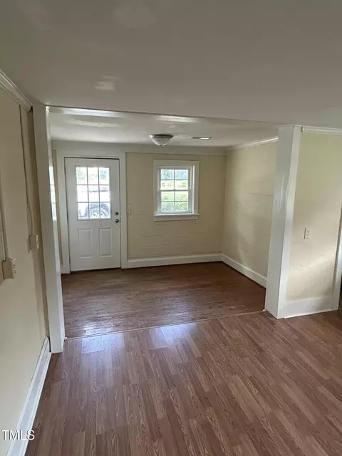 814 Shade Tree Rd, Benson, NC 27504 photo 5
