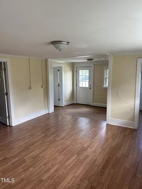 814 Shade Tree Rd, Benson, NC 27504 photo 7