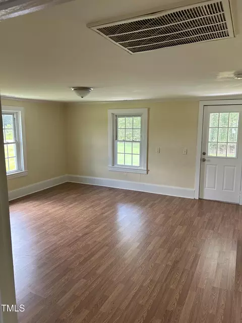 814 Shade Tree Rd, Benson, NC 27504 photo 10