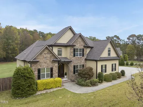 3708 Nether Ridge Rd, Zebulon, NC 27597