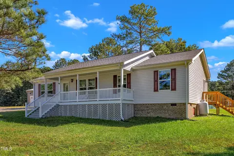 87 Stonebridge Ln, Henderson, NC 27537
