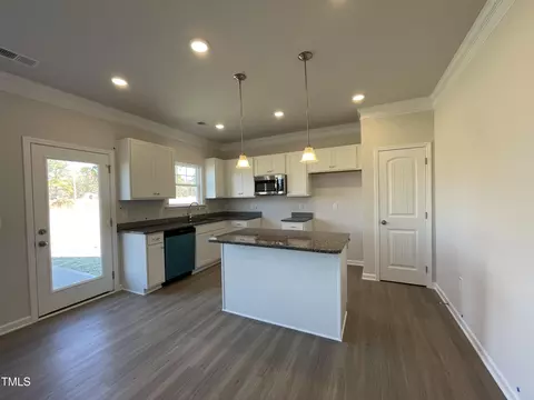 112 Deodora Ln, Cameron, NC 28326 photo 4