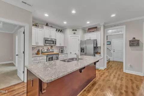 15 Brisk Ct, Willow Spring, NC 27592 photo 8
