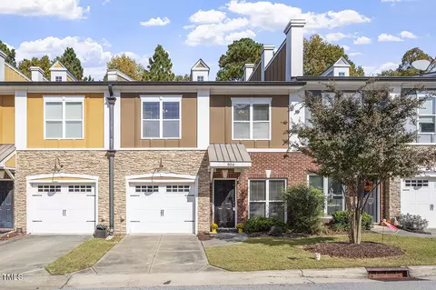 856 Queen City Cres, Apex, NC 27523