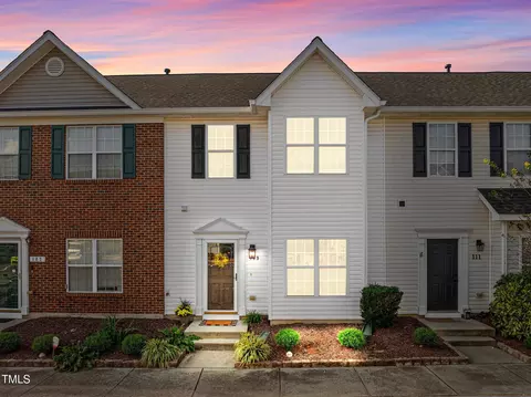 109 Watertree Ln, Apex, NC 27502