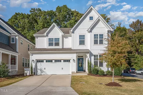 231 Silverhawk Ln, Durham, NC 27703