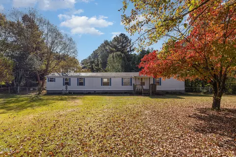 9909 Regal Dr, Angier, NC 27501