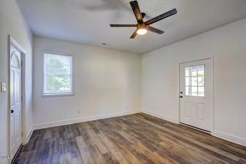 933 Rand St, Smithfield, NC 27577 photo 17